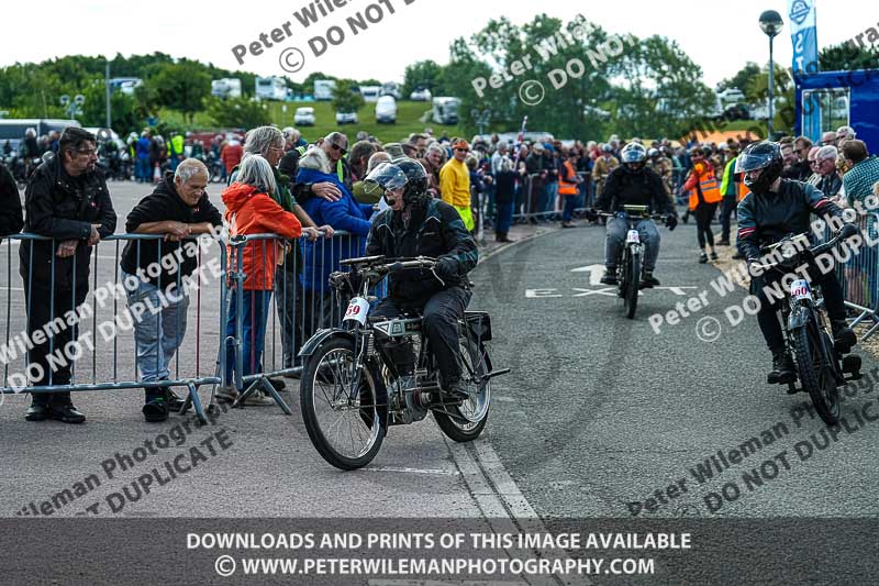 Vintage motorcycle club;eventdigitalimages;no limits trackdays;peter wileman photography;vintage motocycles;vmcc banbury run photographs